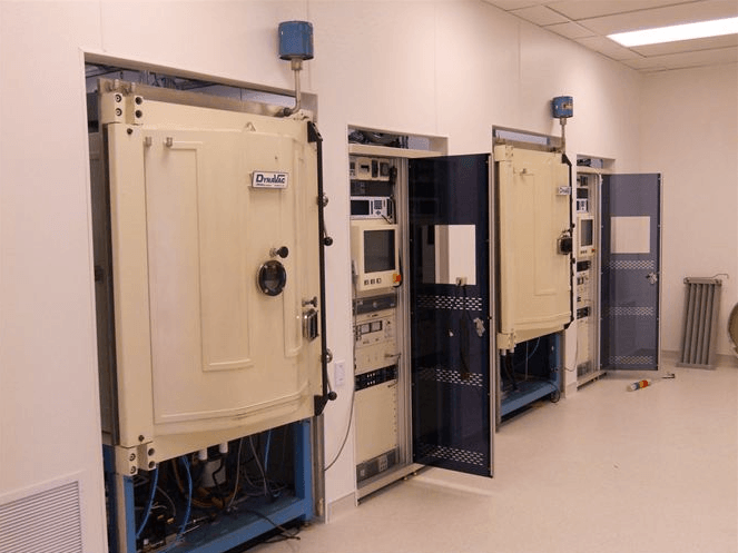 OptoSigma labs and office
